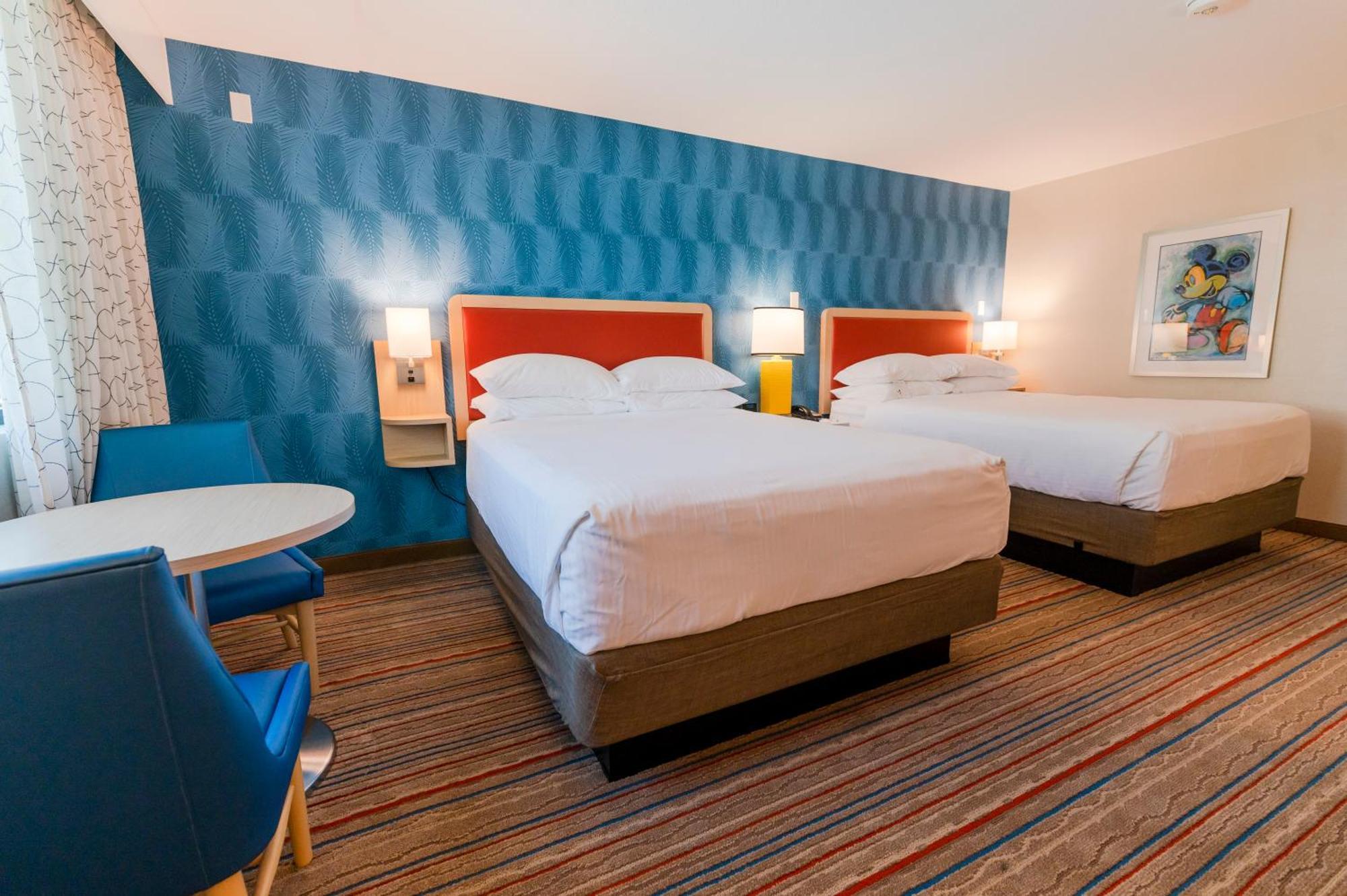 ฮาวเวิร์ด จอห์นสัน บาย วินด์แฮม แอนาไฮม์ โฮเต็ล แอนด์ วอเตอร์ เพลย์กราวด์ Hotel ภายนอก รูปภาพ
